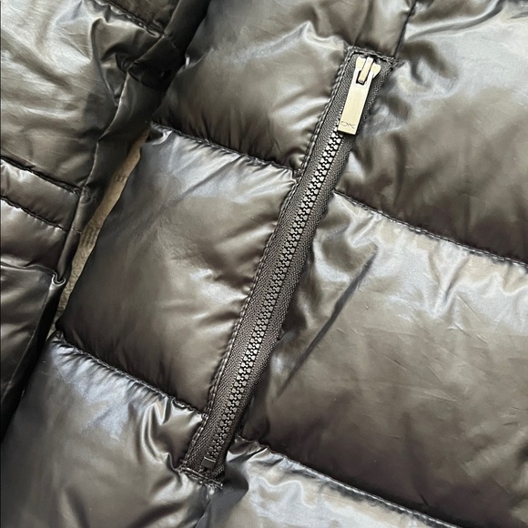 DKNY Women's Black Puffer Jacket SIZE XS - Picture 3 of 10